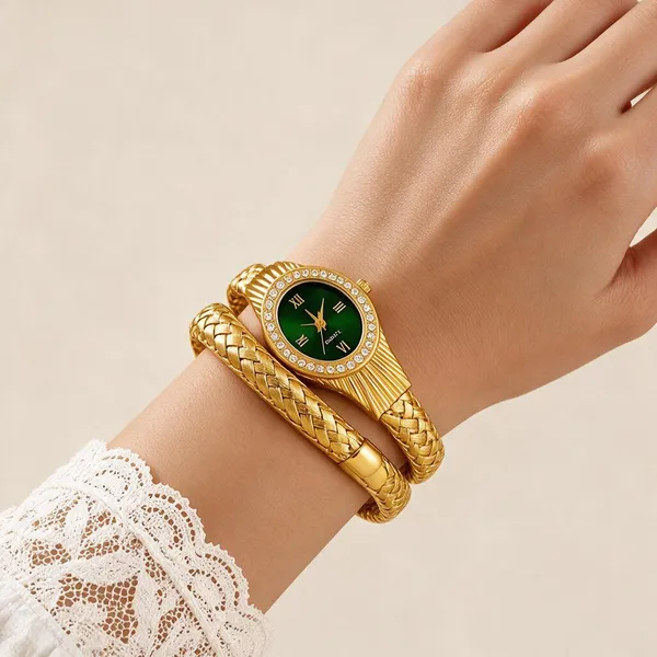 Gold_Metal_Snake_Quartz_Bangle_Watch_For_Women