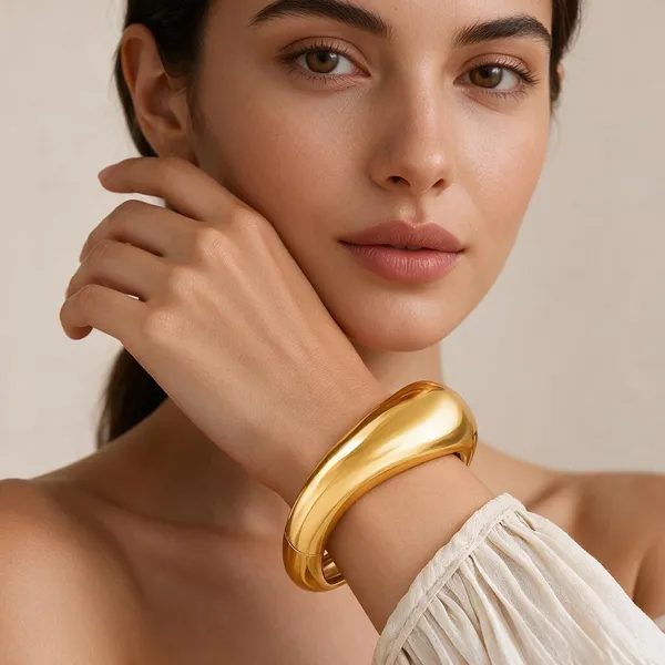 Gold_Alloy_Oval_Cuff_Bracelet_For_Women