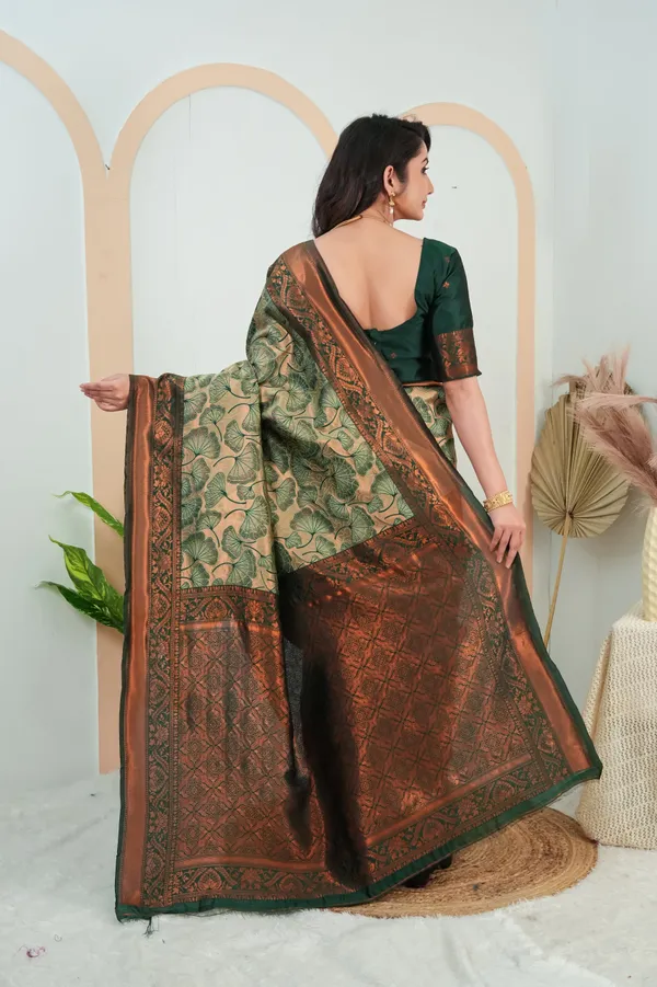 Bottle_Green_Jacquard_Flower_Motif_Silk_Saree_Default_Title