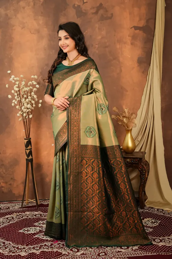 Olive_Green_Deep_Forest_Jacquard_Silk_Saree_With_Antique_Zari_Pallu_Default_Title