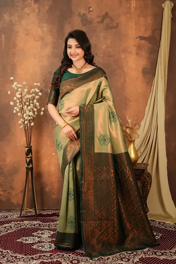 Olive_Green_Deep_Forest_Jacquard_Silk_Saree_With_Antique_Zari_Pallu_Default_Title