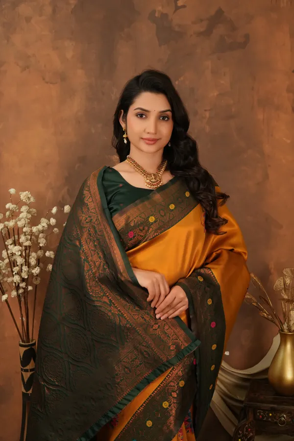 Mustard_Gold_Bottle_Green_Floral_Motifs_Jacquard_Silk_Saree_Default_Title