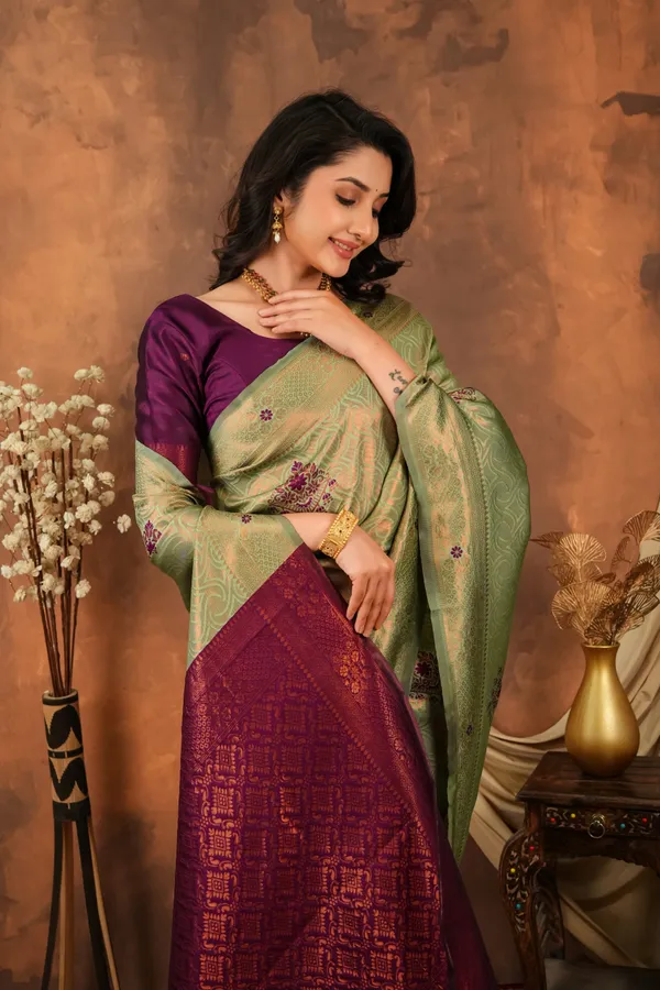 Pista_Green_Wine_Purple_Woven_Motifs_Jacquard_Silk_Saree_Default_Title