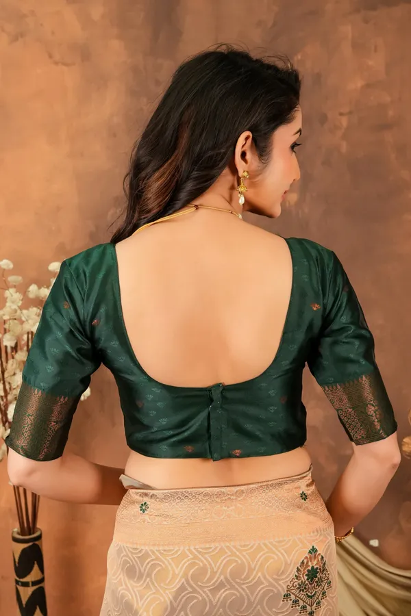 Champagne_Beige_Bottle_Green_Floral_Motifs_Jacquard_Silk_Saree_Default_Title