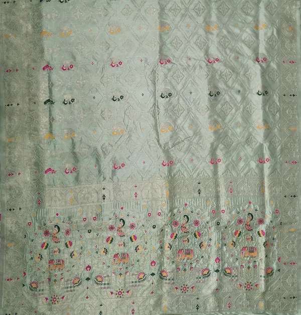 Elegant_Pastel_Pista_Green_Dola_Silk_Saree_With_Peacock_Elephant_Woven_Border_Default_Title