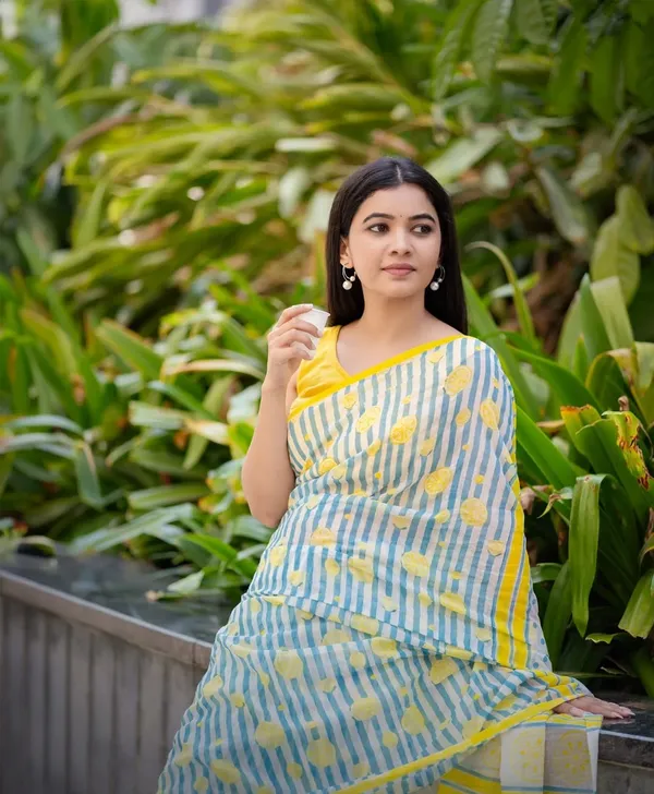 Stylish_Sky_Blue_Yellow_Printed_Linen_Cotton_Saree