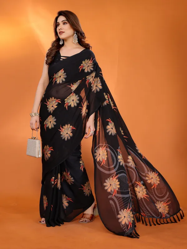 Floral_Printed_Dull_Moss_Silk_Saree_with_Zari_Work_&_Tassel_Border