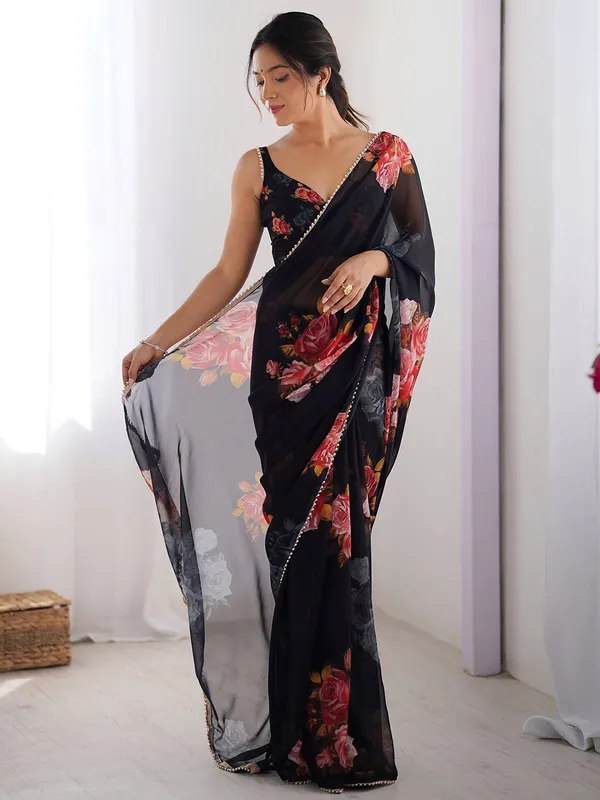 Floral_Printed_Georgette_Silk_Saree_with_Moti_Lace_Border
