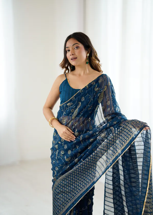 Georgette_Silk_Saree_with_Foil_Work,_Lace_&_Zalar_Lace_Detailing