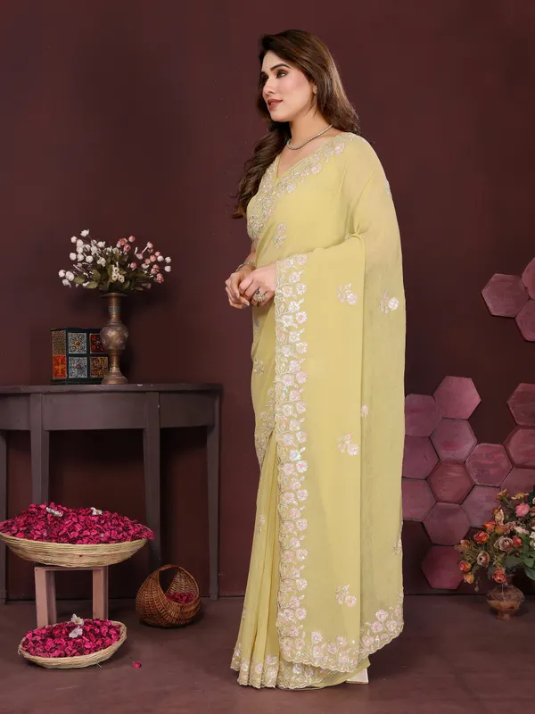 Georgette_Silk_Saree_with_Intricate_Embroidery_Work_&_Matching_Embroidered_Blouse_Piece