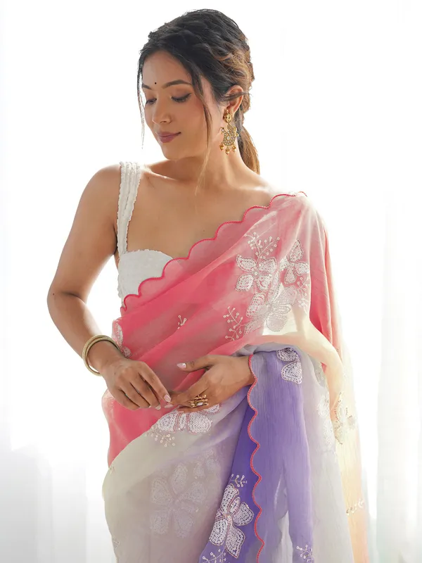 Gold_Crush_Silk_Saree_with_Floral_Embroidery_Work_and_Scalloped_Border