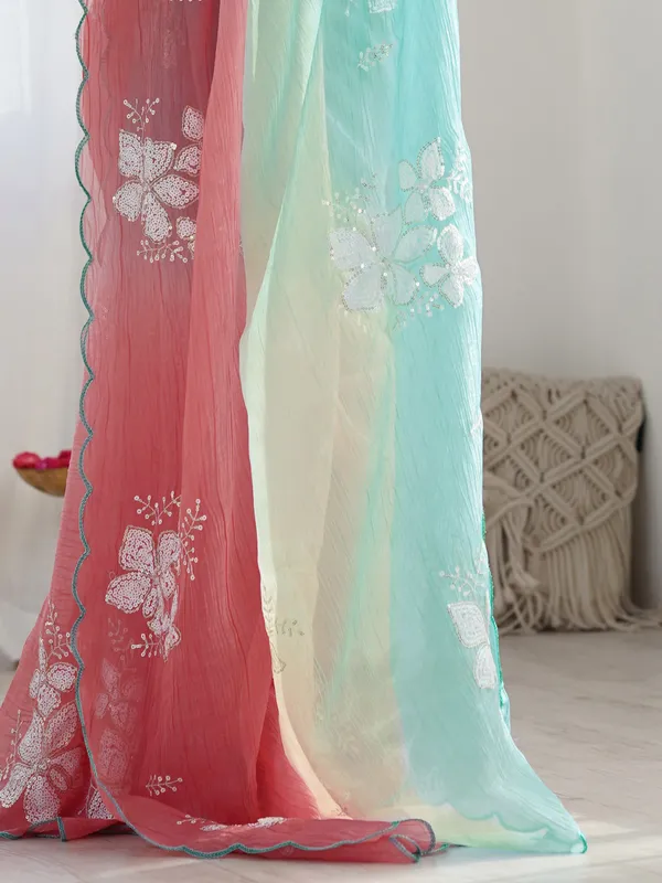 Gold_Crush_Silk_Saree_with_Floral_Embroidery_Work_and_Scalloped_Border