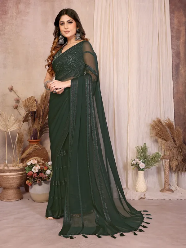 Kaju_Patta_Pattern_Georgette_Silk_Saree_with_Elegant_Border_&_Tassel_Detailing