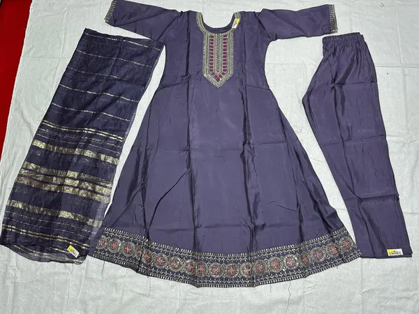 Purple_Roman_Silk_Embroidered_Kurta_Set_For_Women