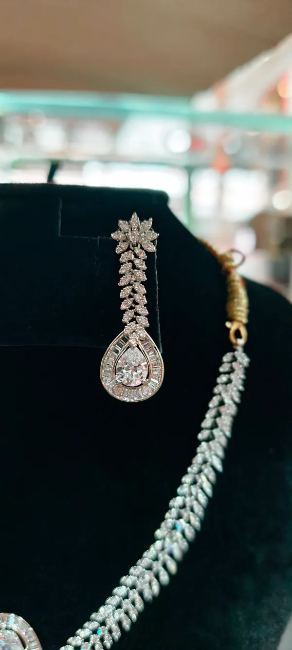 Silver_Alloy_Necklace_For_Women