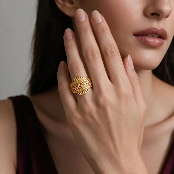 Gold_Alloy_Ring_For_Women