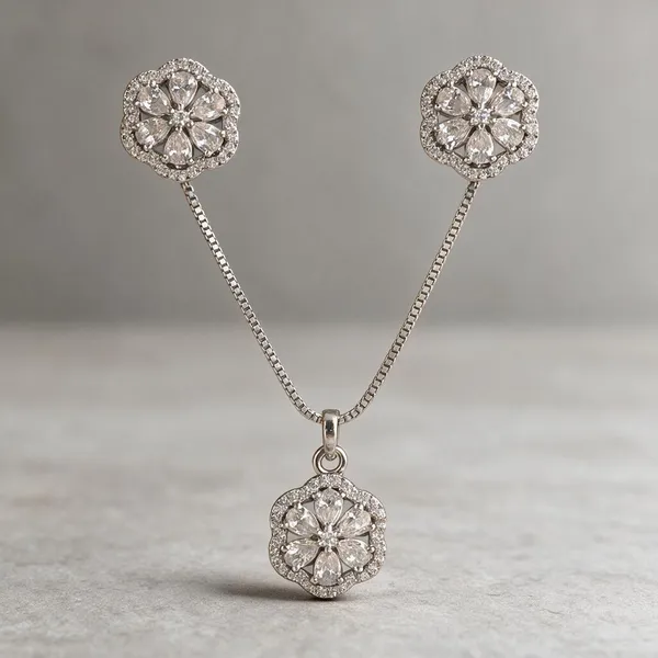 Silver_Alloy_Chain_Pendent_For_Women
