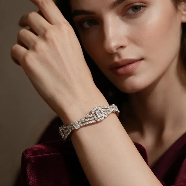 Silver_Alloy_Bangle_For_Women