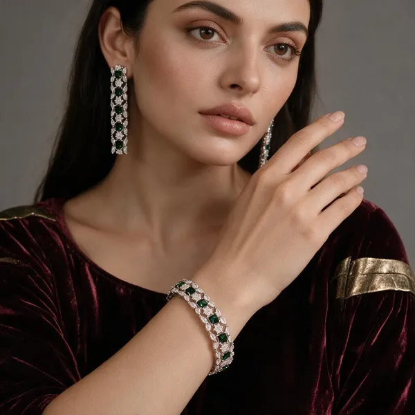 Silver_Alloy_Bangle_For_Women