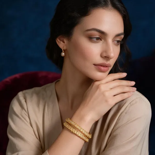 Gold_Alloy_Bangle_For_Women