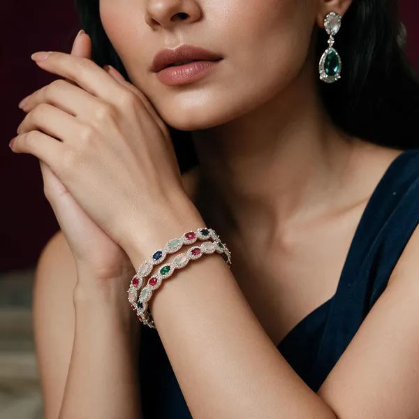 Silver_Alloy_Bangle_For_Women