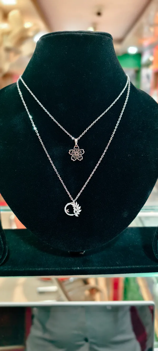 Silver_Alloy_Chain_For_Women
