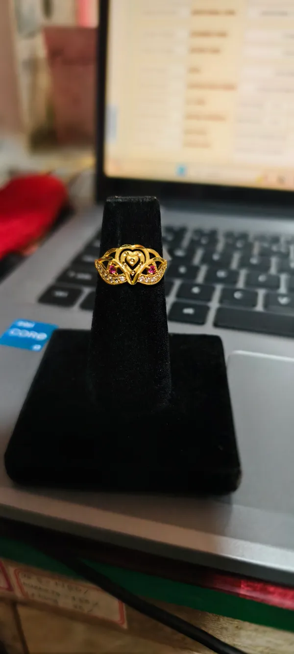 Gold_Alloy_Ring_For_Women