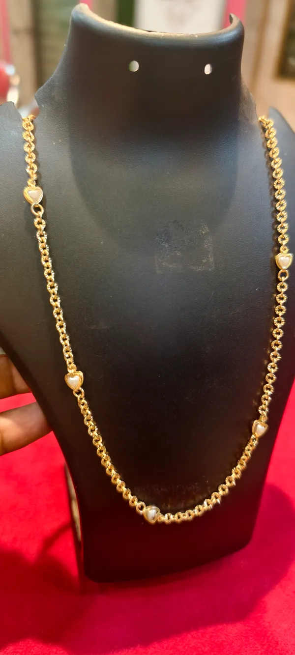 Gold_Alloy_Chain_For_Women