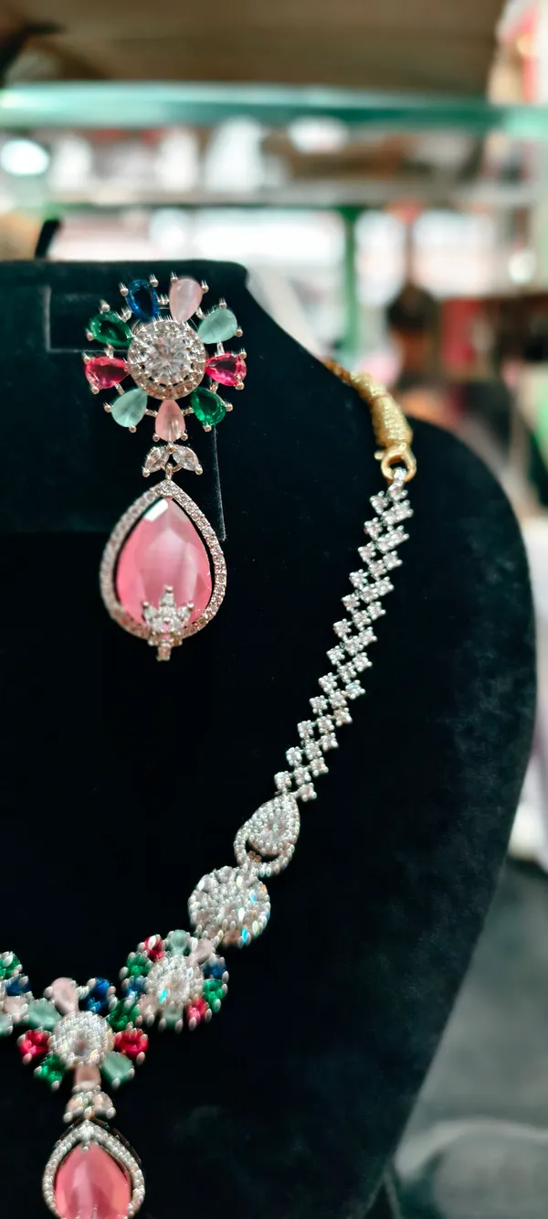 Silver_Alloy_Necklace_For_Women