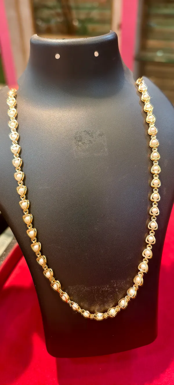 Gold_Alloy_Chain_For_Women
