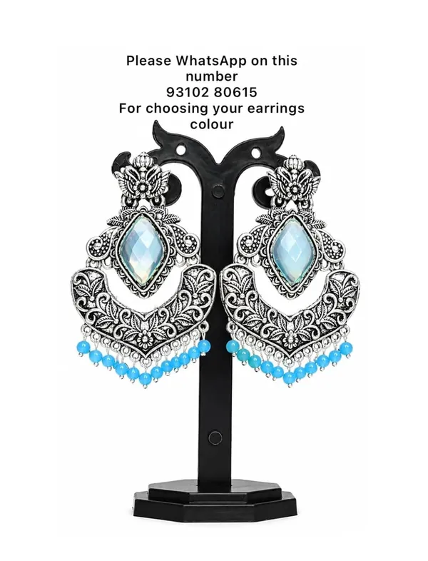Oxidised_Chandbali_Earrings_With_Stone_And_Bead_Drops