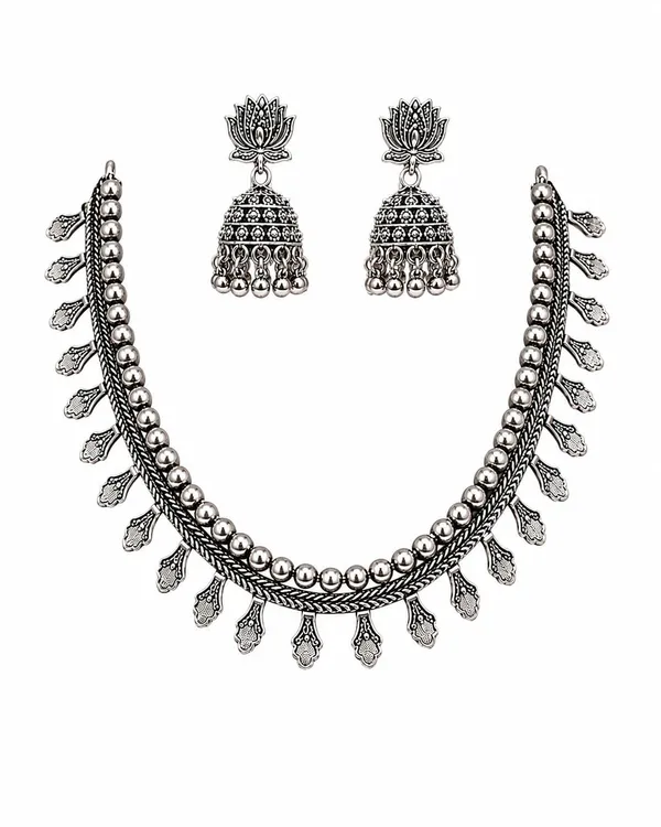 Oxidised_Silver_Necklace_Set_With_Jhumka_Earrings