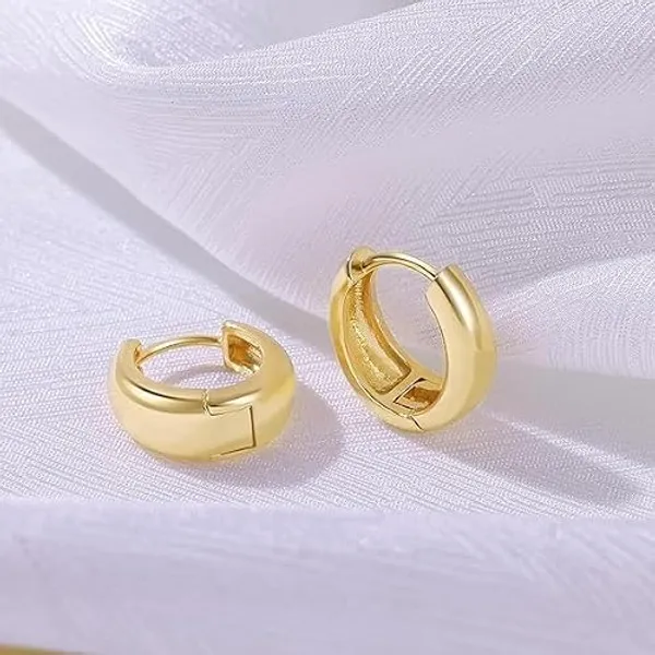 Gold_Tone_Chunky_Hoop_Earrings_For_Men_And_Boys_Set_Of_2