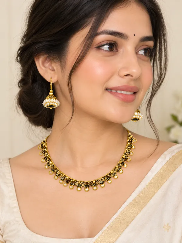 Gold_Plated_Black_&_Pearl_Necklace_Set_with_Jhumka_Earrings_for_Women_&_Girls