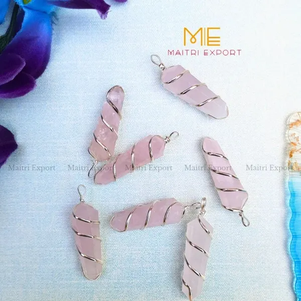 Pink_Leaf_Design_Jewellery_Charms_for_DIY_Crafting