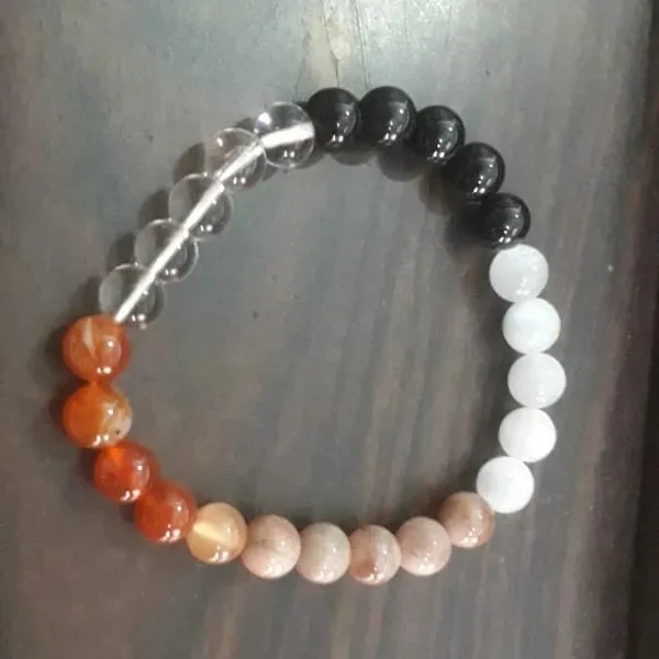 Multicolor_Natural_Crystal_Beaded_Stretch_Bracelet_For_Unisex