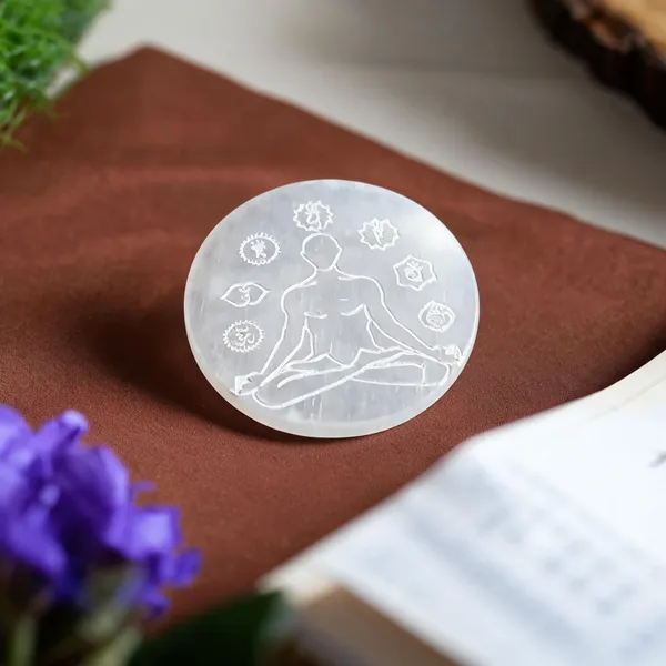 Selenite_Crystal_Seven_Chakra_Buddha_Engraved_Meditation_Plate