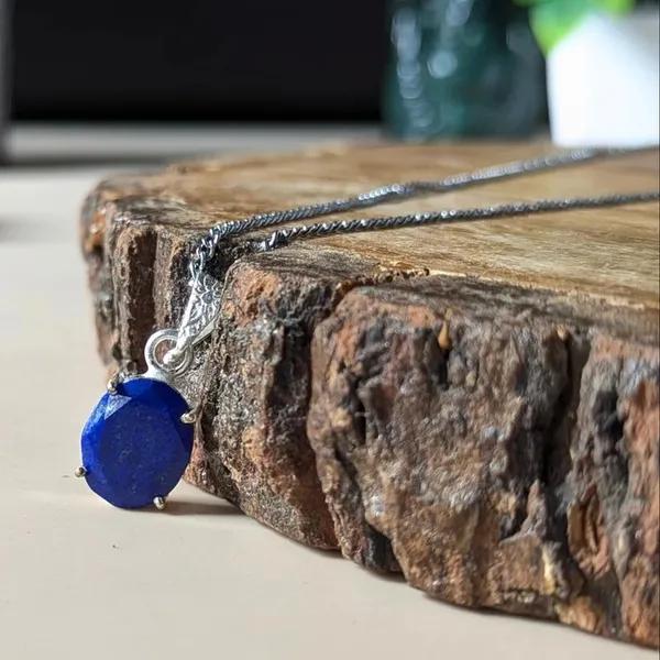 Blue_Stone_Pendant_Necklace