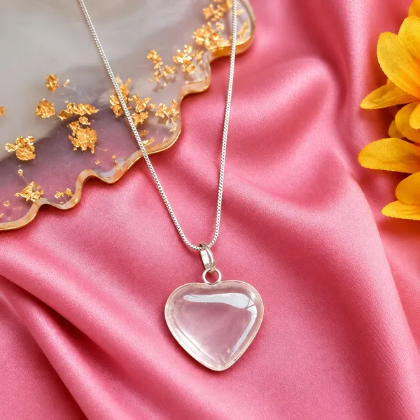 Clear_Quartz_Heart_Love,_Clarity_&_Positive_Energy_Pendant