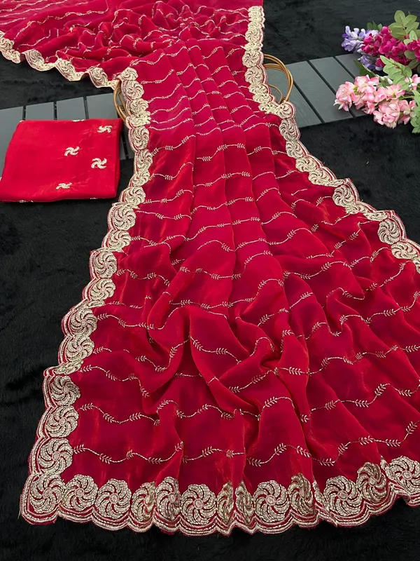 Red_Satin_With_C_Pallu_Bits_Embroidery_Work