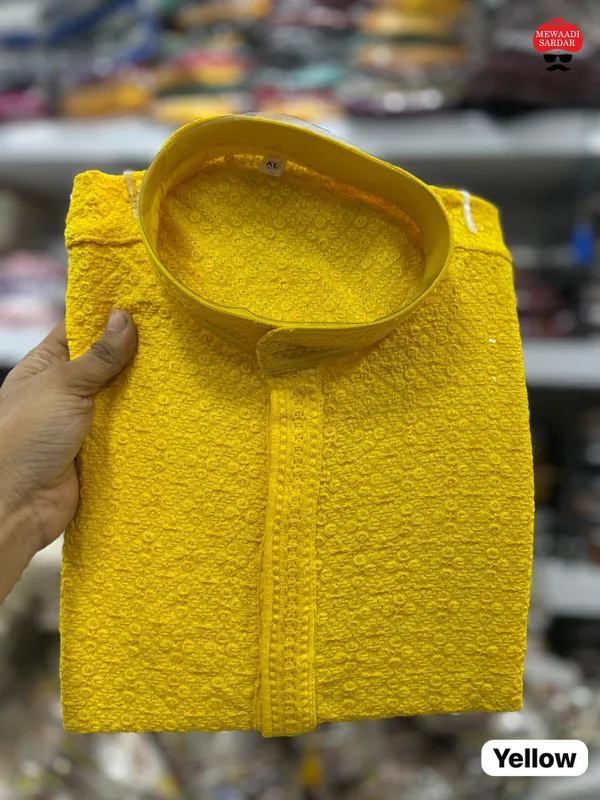 Traditional_chikan_work_kurta_for_all_beautiful_occasions