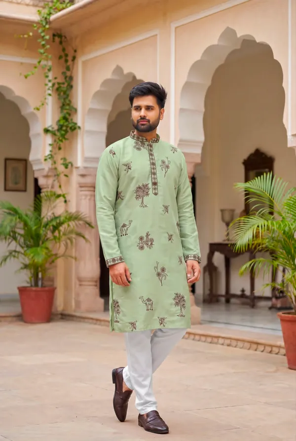 Functions_and_Party_wear_Kurtas_in_silk_fabric