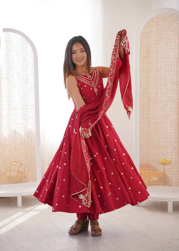 Pink_Roman_Silk_Embroidered_Sleeveless_Anarkali_Dress_For_Women