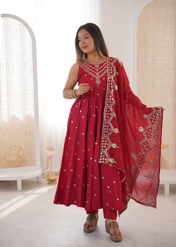 Pink_Roman_Silk_Embroidered_Sleeveless_Anarkali_Dress_For_Women
