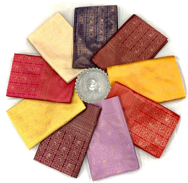 Yellow_Silk_Blend_Woven_Banarasi_Regular_Saree_For_Women