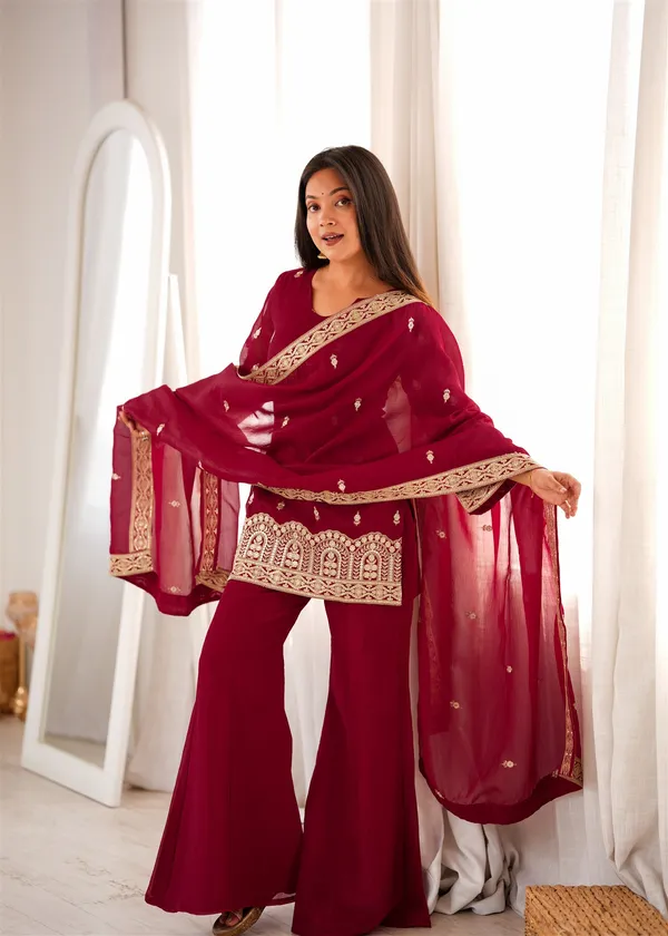 Crunchy_Silk_Fabric_With_Embroidery_Sequence,_Dori_And_Jari_Work,Top_With_Dupatta_Set_Bell_Bottom_Pent_Ready_To_Wear