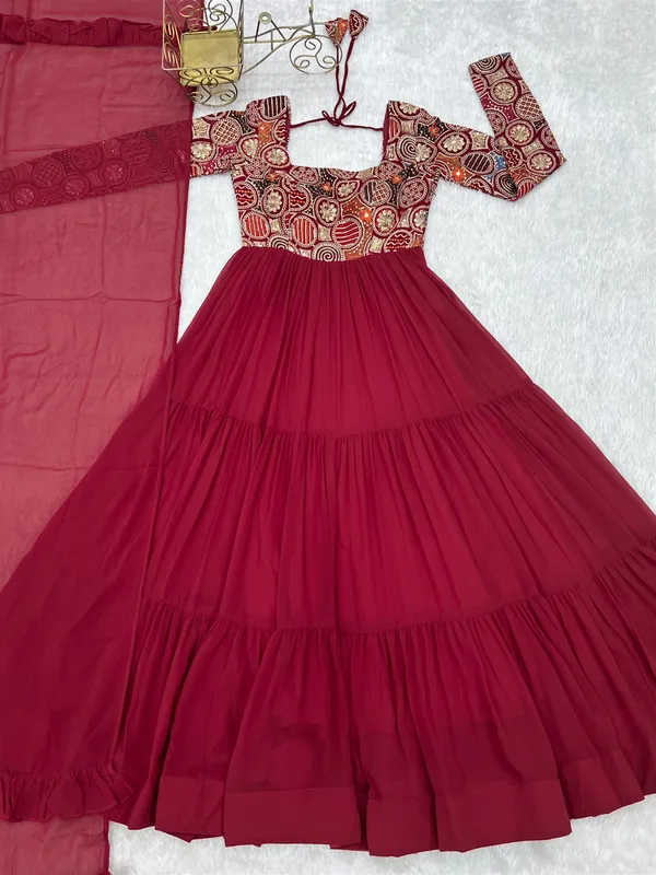 Fox_Georgette_Fabric_Fully_Flare_Anarkali_With_Dupatta_Set_Pent_Ready_To_Wear