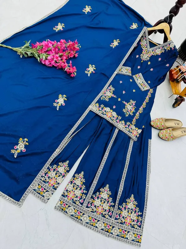 Blue_Color_Beautiful_Pakistani_Suit_in_Chinon_Silk_Fabric