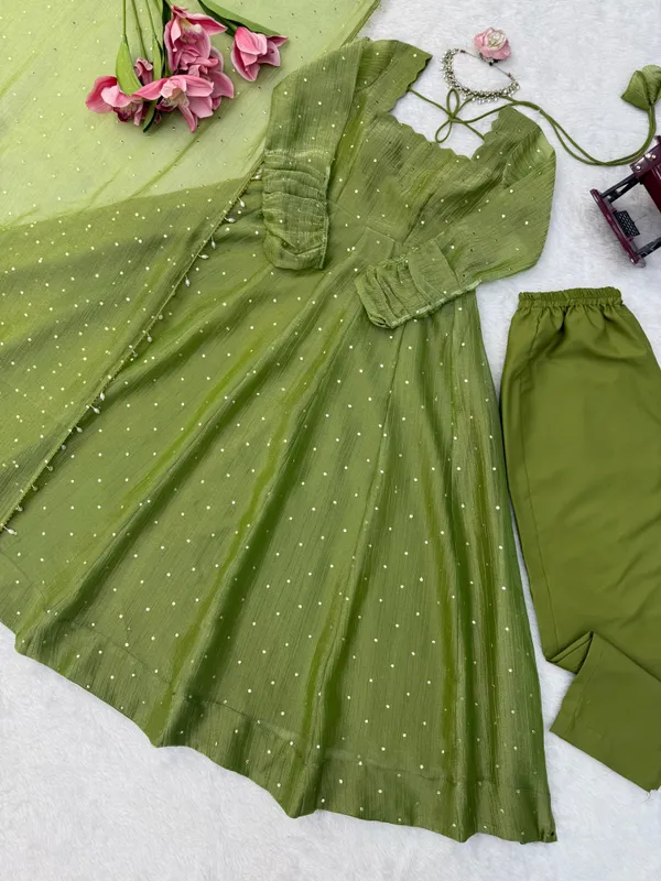 Green_Color_Beautiful_Gown_In_Silk_Fabric