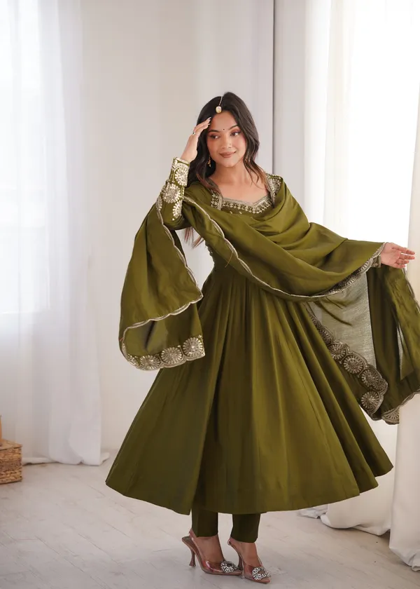 Green_Color_Elegant_Embroidered_Sequence_Designer_Anarkali_Three_Piece_Set